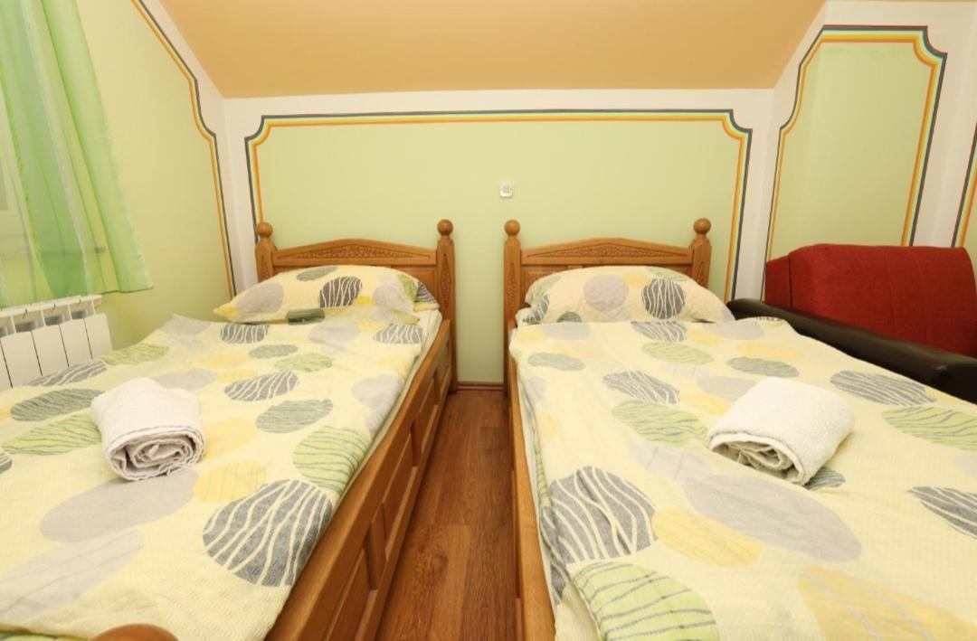 Rooms Odmaraliste Jablan Сень Екстер'єр фото
