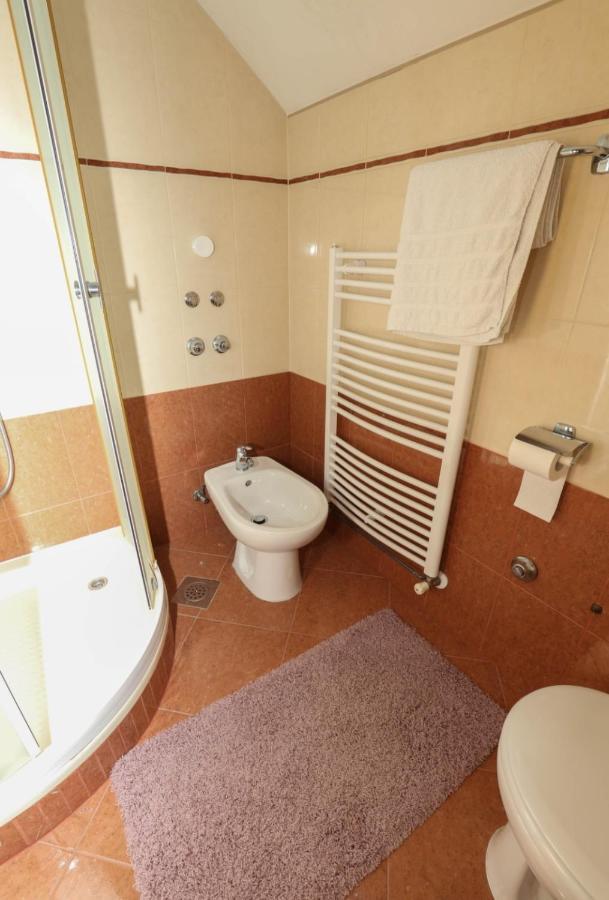 Rooms Odmaraliste Jablan Сень Екстер'єр фото